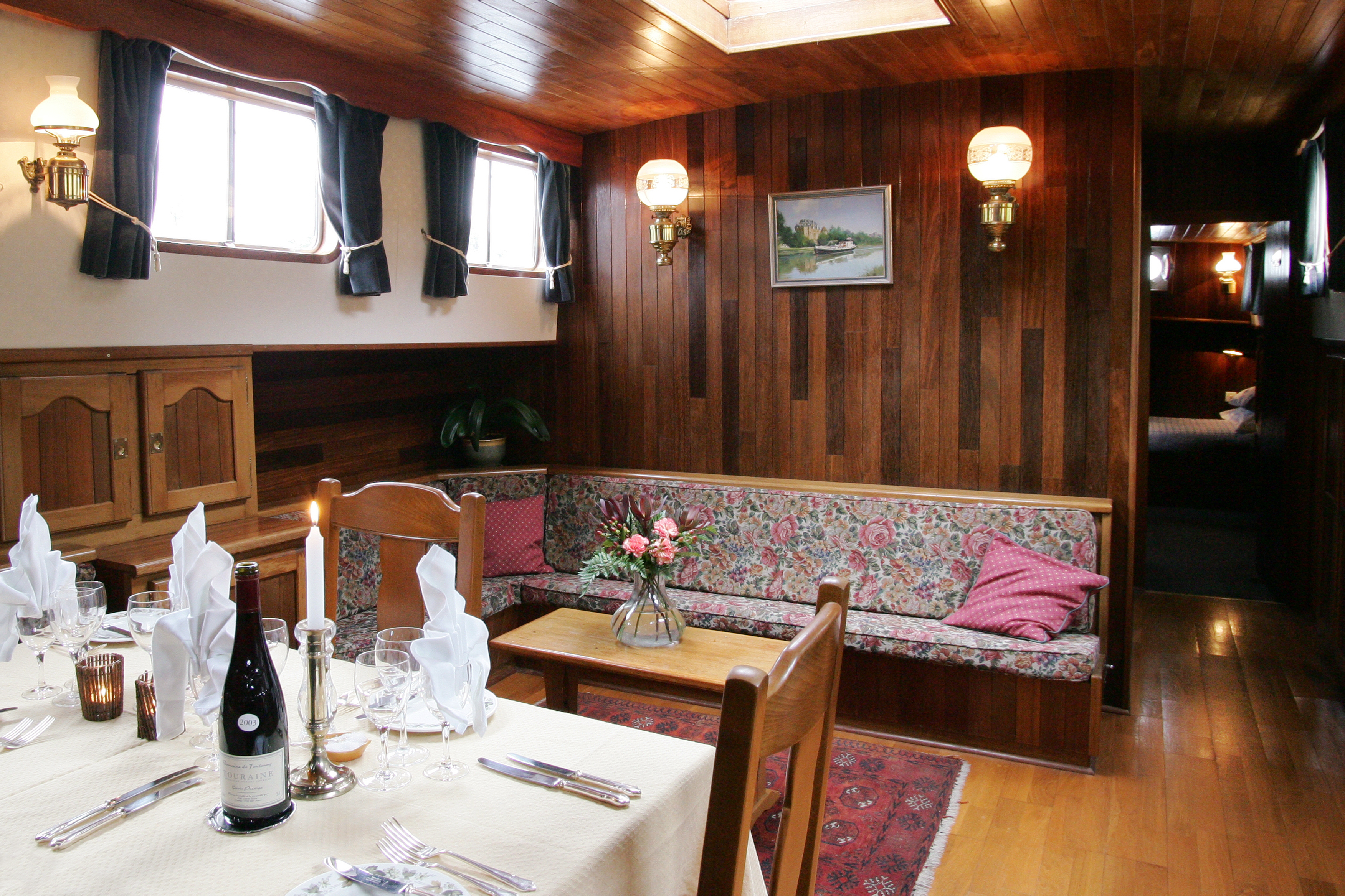 european waterways Nymphea - sal&dining.jpg